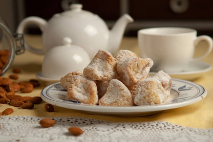 Amaretti morbidi  hecho a mano con naranja