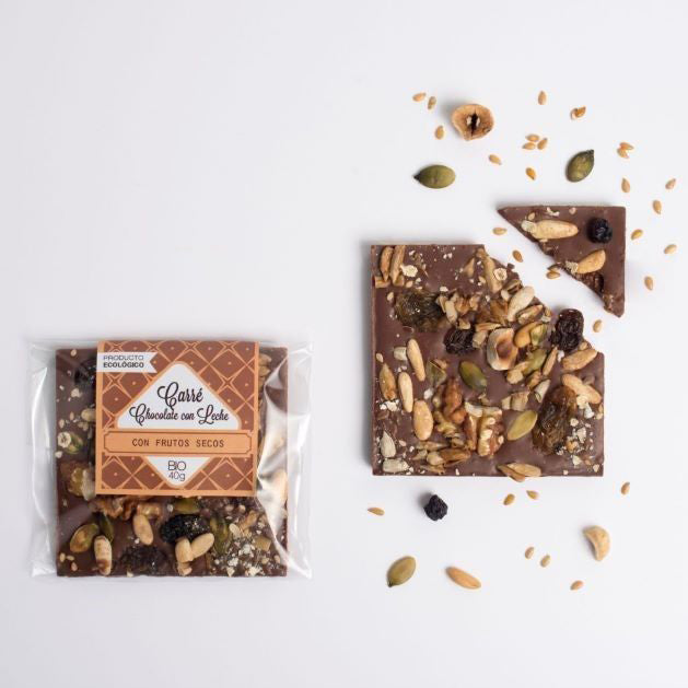 Organic Milk Chocolate Carré with Nuts and Seeds