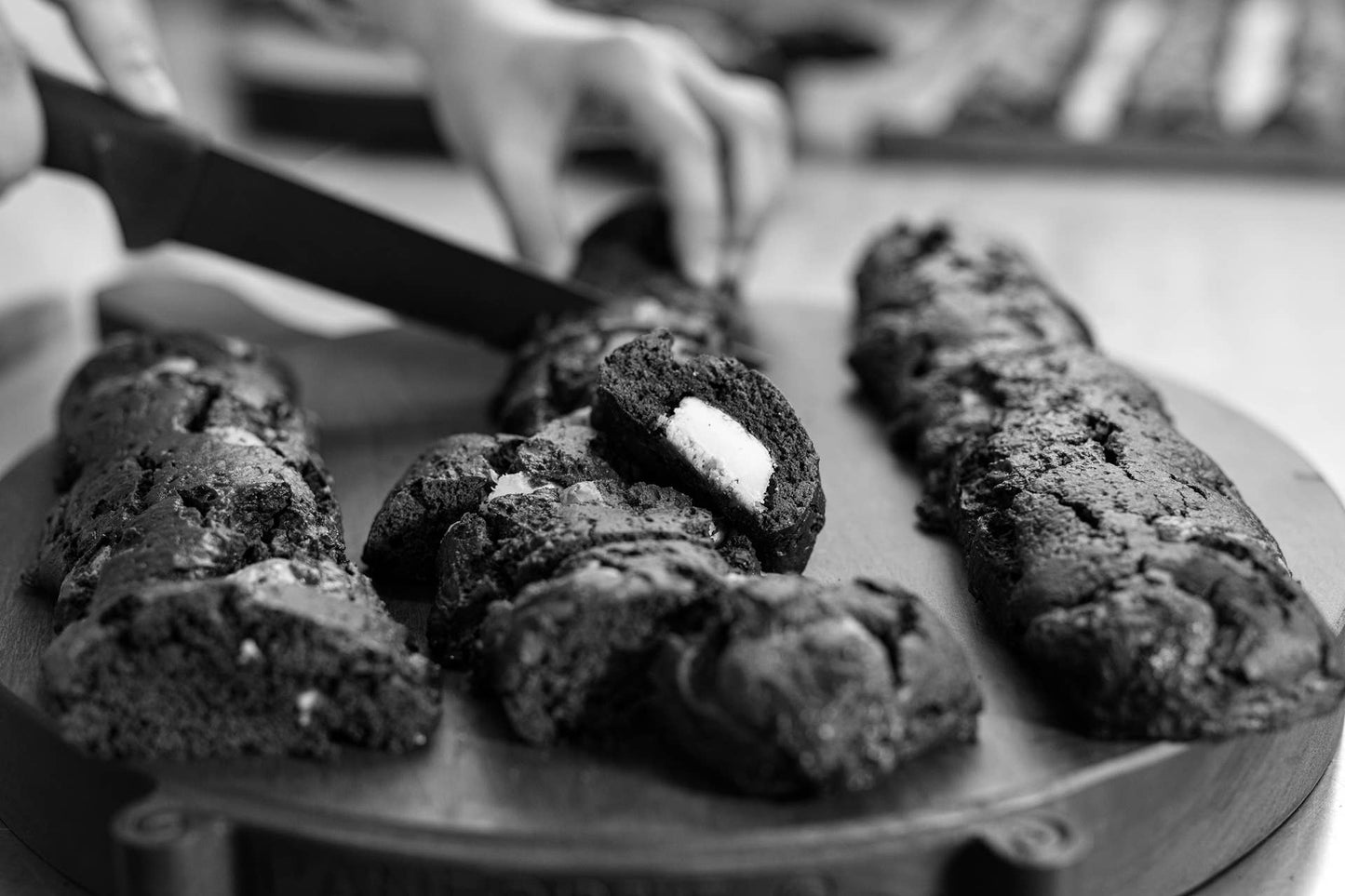 Cantucci con almendras y pistacho hechas a mano, Italia, Toscana